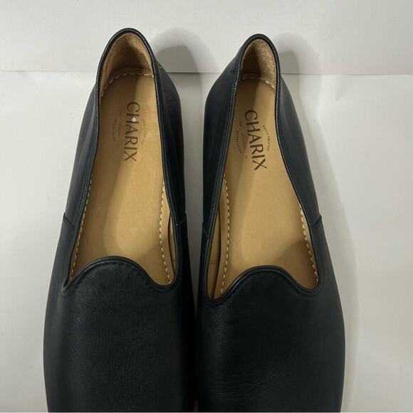 Black Flats Slip-On Shoes with Smooth Leather and Rounded Toe - Picture 3 of 10